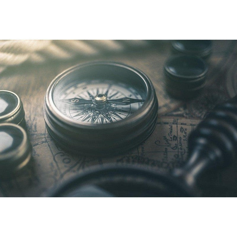 Bedeutung und Symbolik des Kompasses im Schmuck